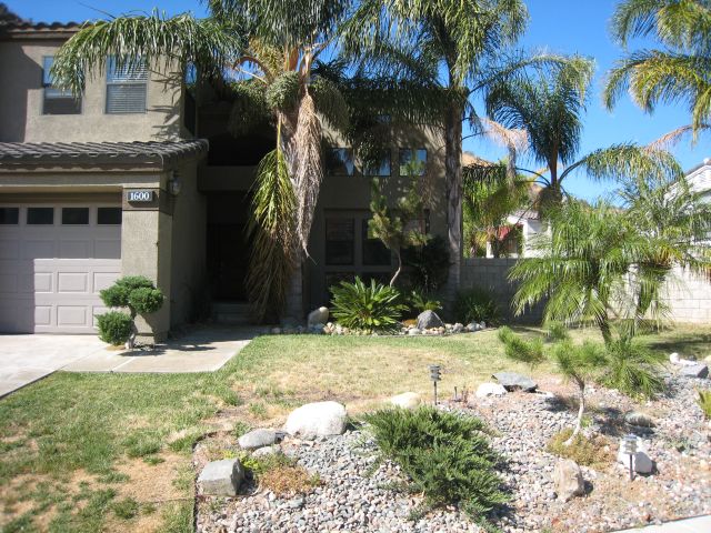 Front Right of Canyon Crest