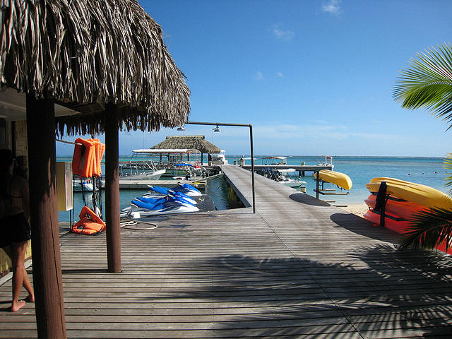 on the dock waiting to go snorkling on a Motu